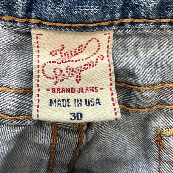 True Religion Bobby Cutoff Distressed Denim low rise Shorts Light Wash Frayed 30 - Picture 12 of 12